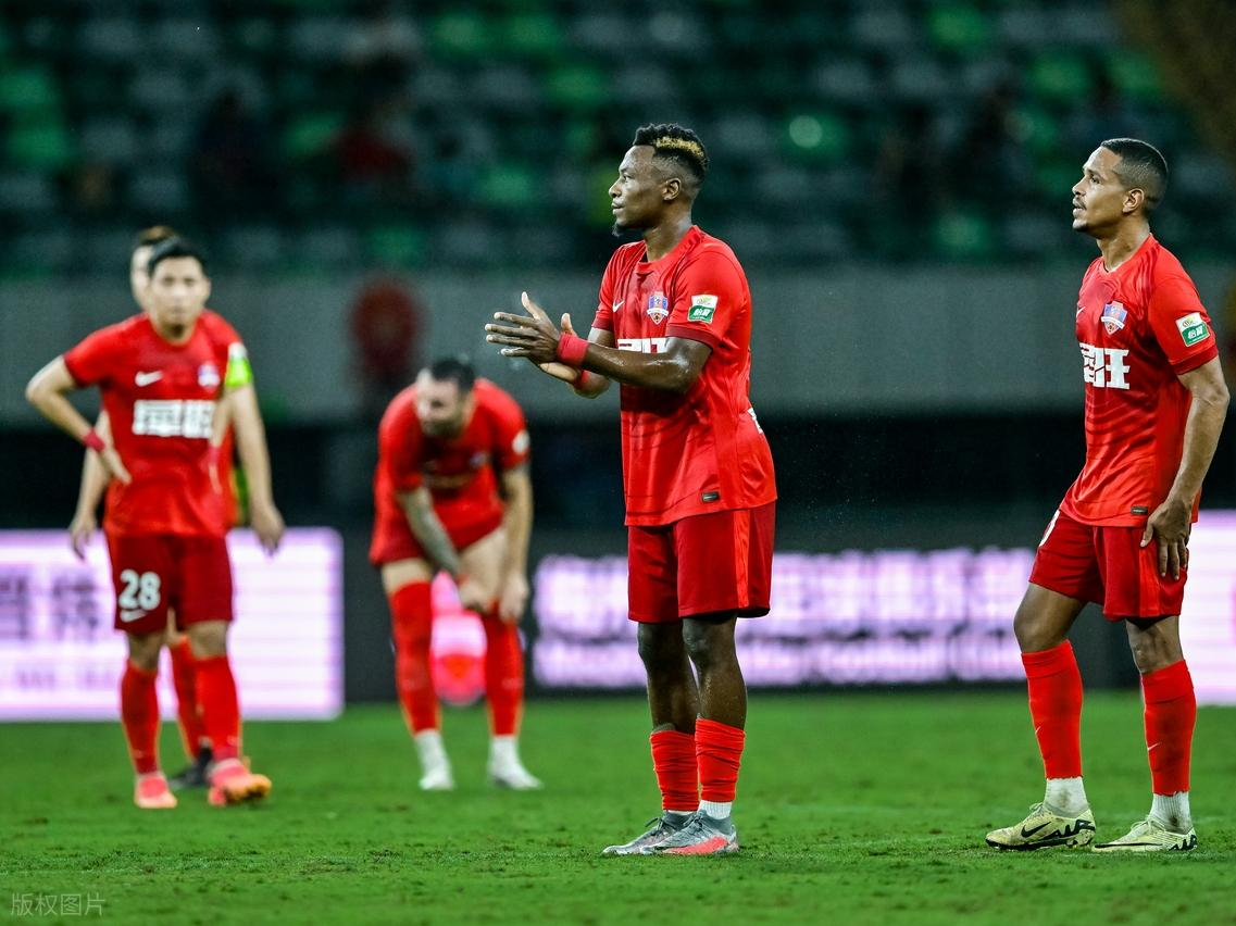 转折点皇家社会外线爆发；欧超杯今夜攻防权衡；震撼外界；资深球员宣示担当(美欧立场分歧)